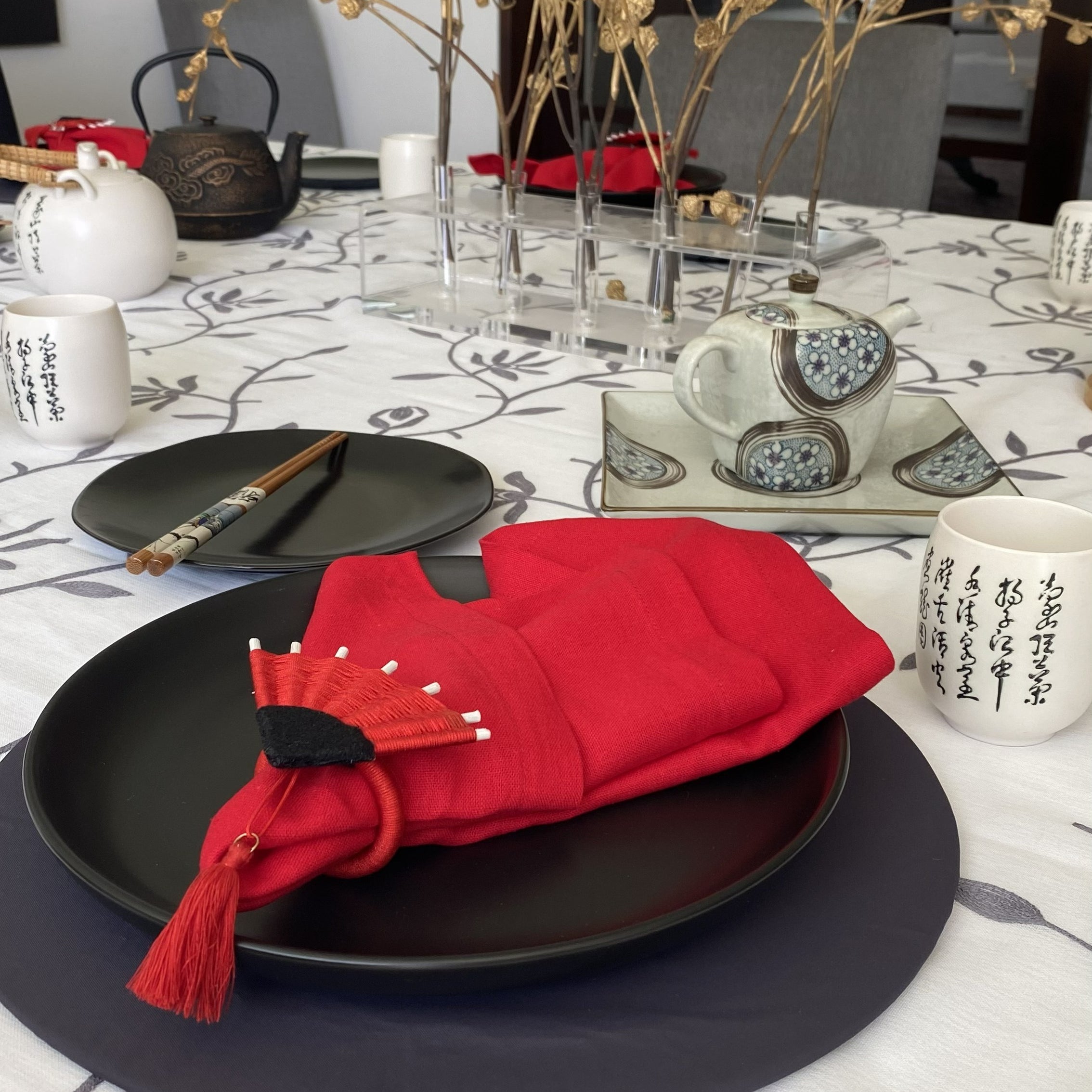 Plato de sitio con funda antiderrames
